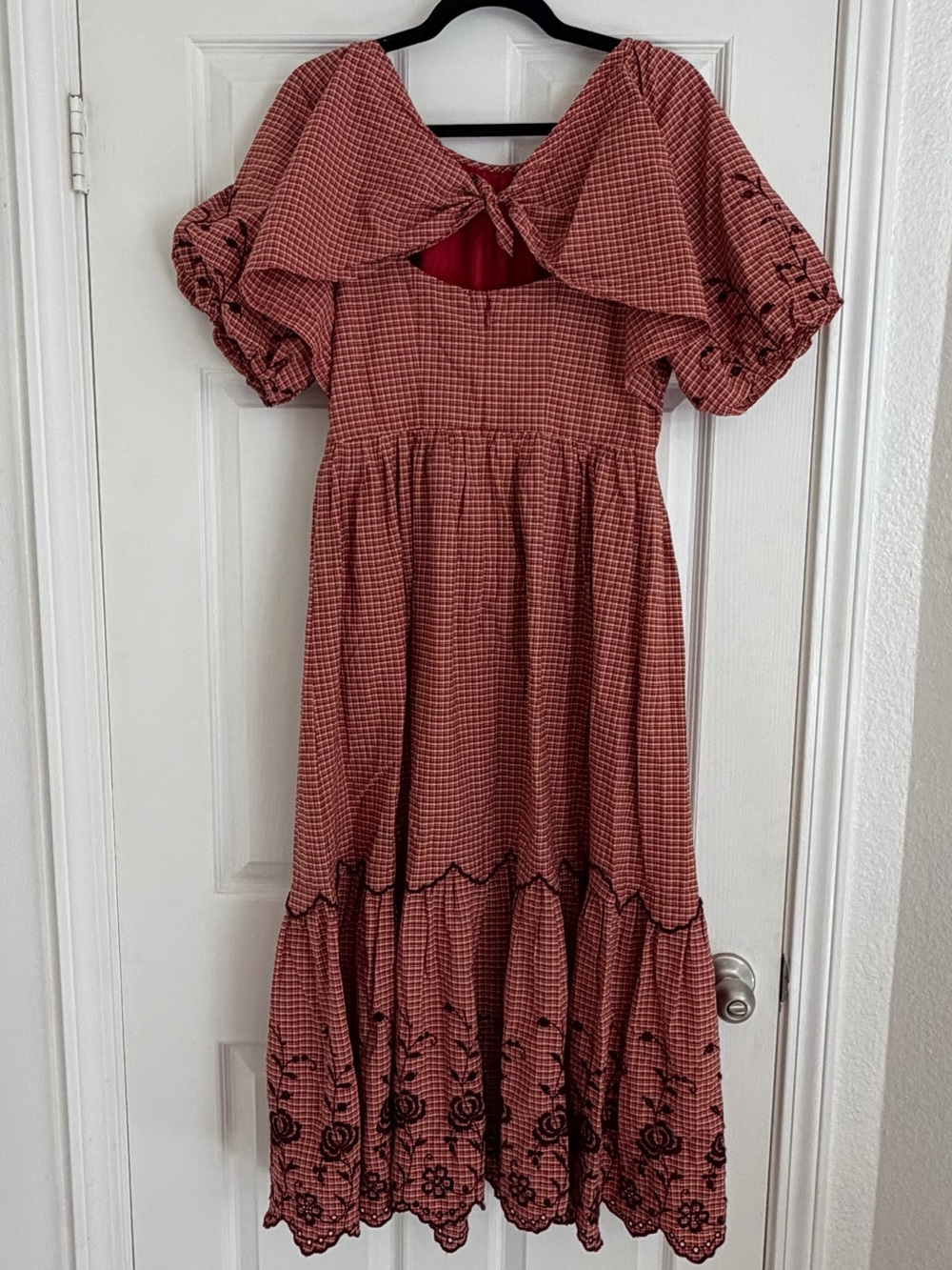 Madewell NWOT Red Gingham Embroidered Puff Sleeve Bow Back Midi Dress Size 10 - Picture 5 of 10